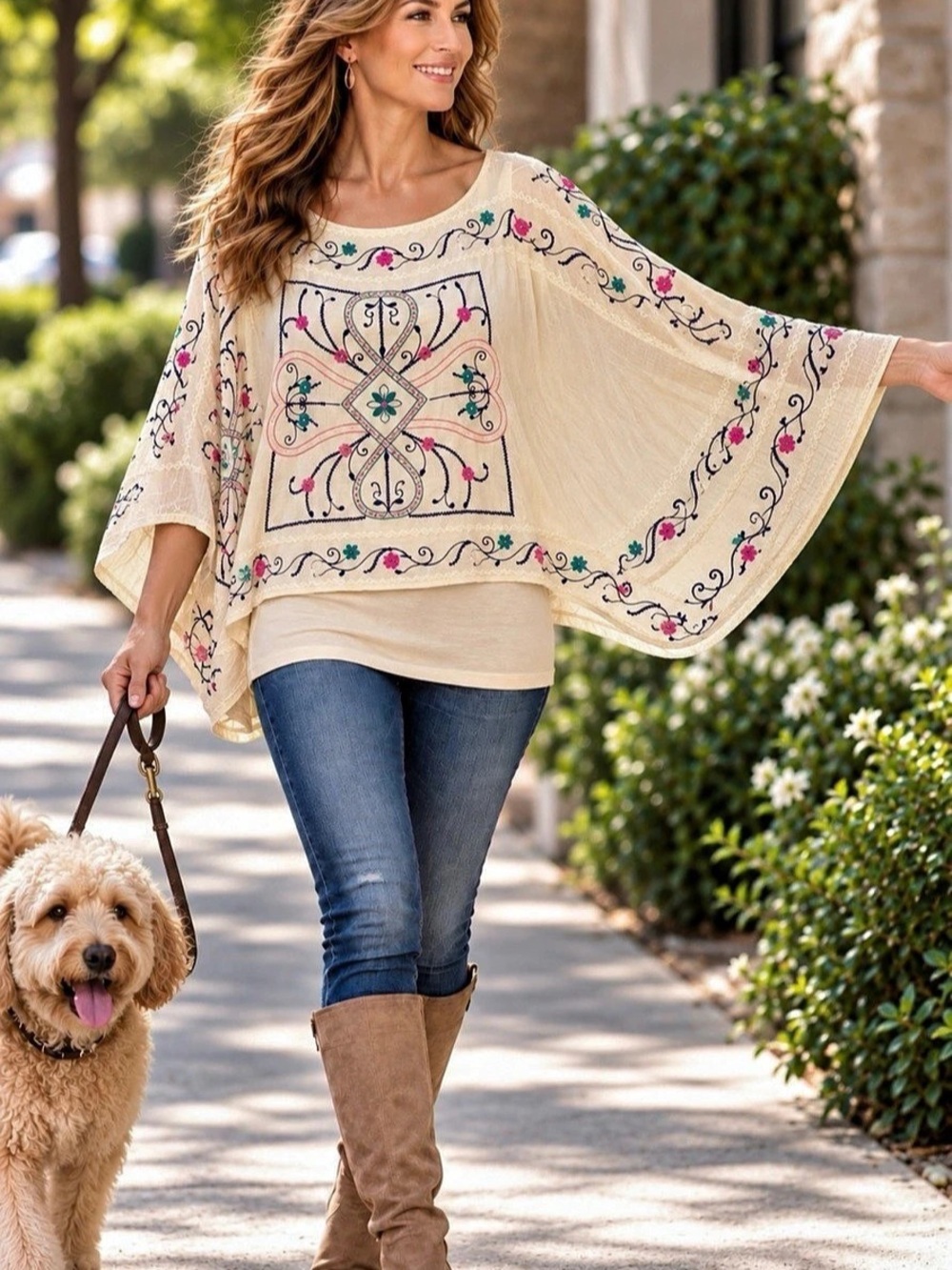 Chico's Embroidered Tunic Poncho Style Bat-Wing Sleeves in Cream Size 2